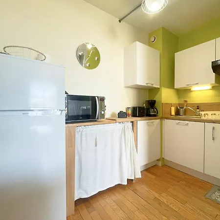 Spacieux Avec Balcon Apartamento *